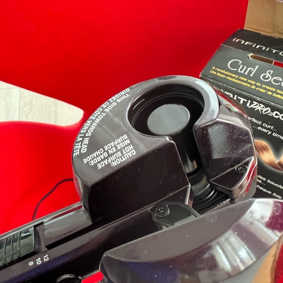 Infiniti Pro Conair Curl Secret (curling iron) - Picture 4 of 9